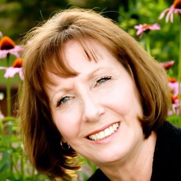 Meet your Posher, Polly - Picture 1 of 1